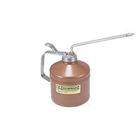 740 OILER QT W/ANG SPOUT